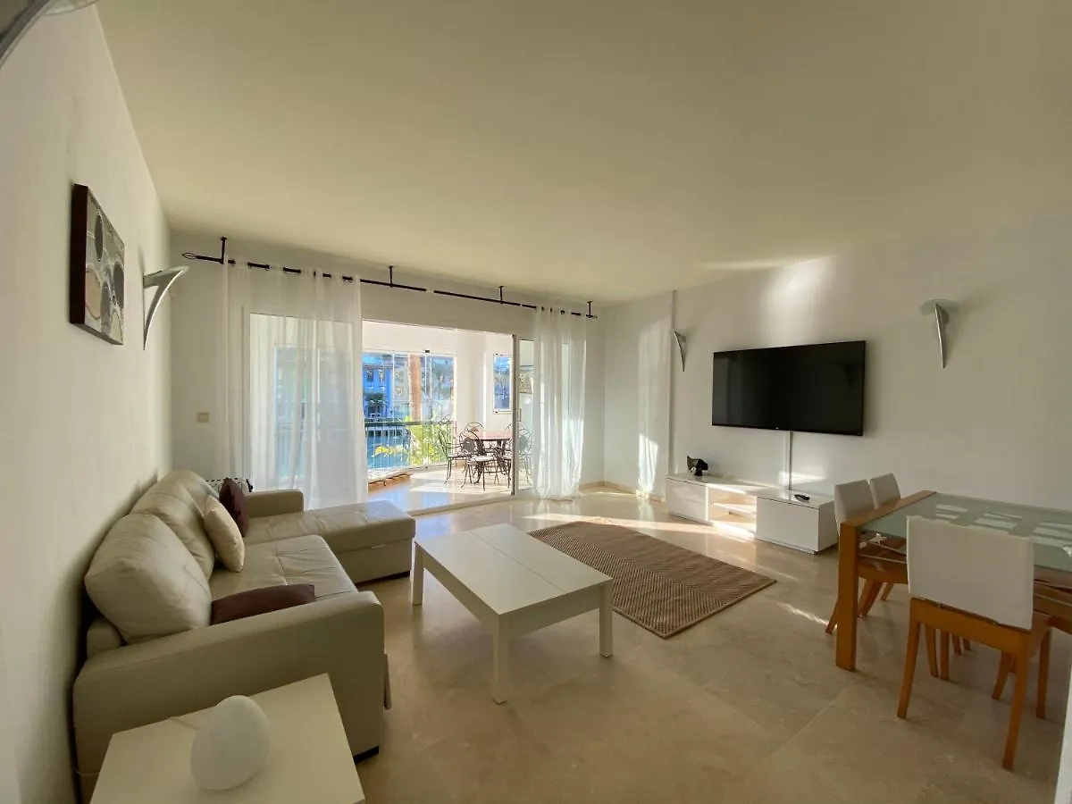 Apartamento Con Piscina ,Playa Con Vistas Panoramicas En La Marina De Sotogrande San Roque  0*, San Roque (Andalucia) Spain