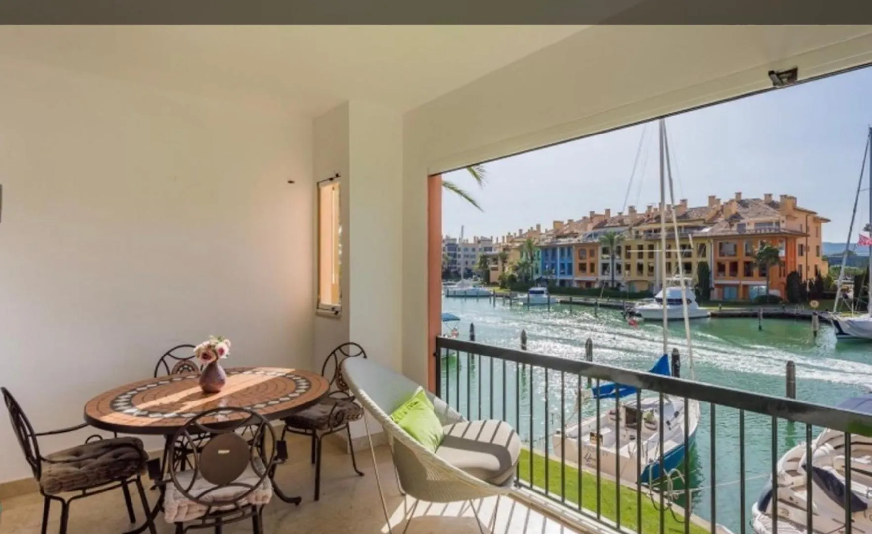 アパート Apartamento Con Piscina ,Playa Con Vistas Panoramicas En La Marina De Sotogrande サン・ロケ スペイン